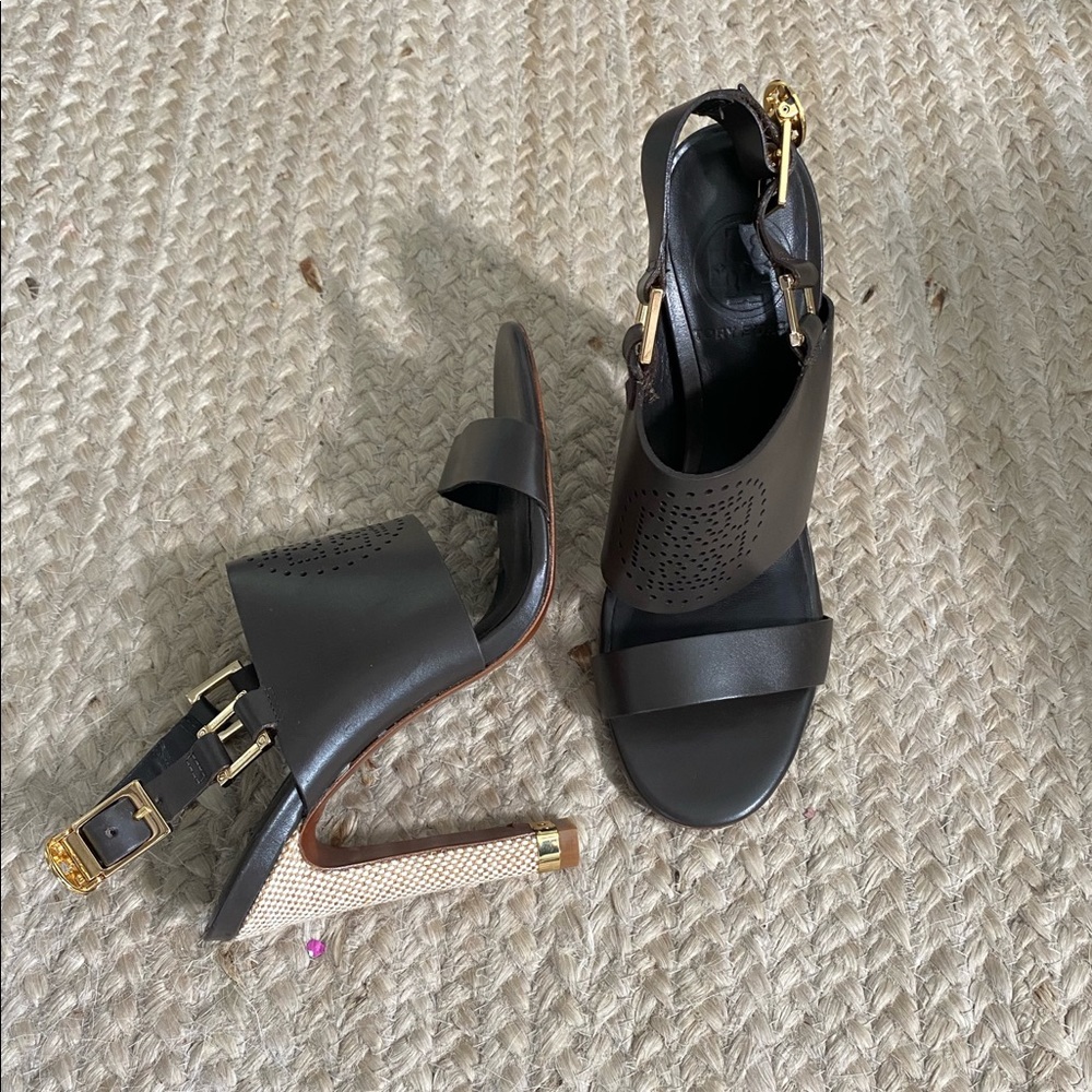 Tory Burch Black and Gold Heels
